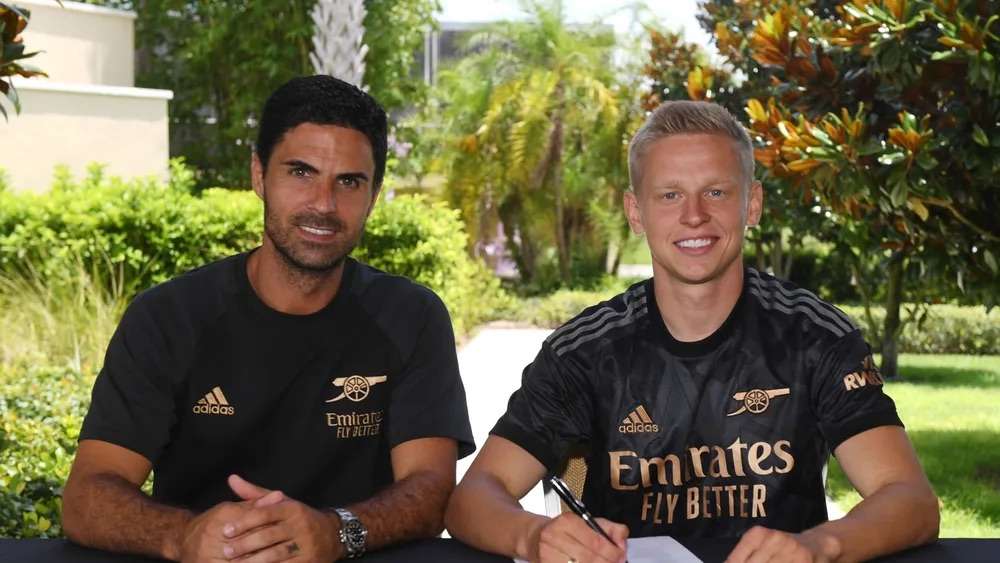 利物浦强势领跑英超积分榜对决切尔西历史战绩分析